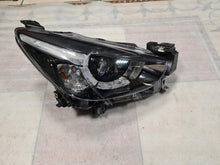Load image into Gallery viewer, Frontscheinwerfer Mazda 2 K09K51030 Rechts Scheinwerfer Headlight SCH7342363089xv