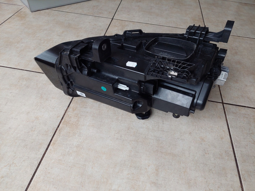 Frontscheinwerfer Audi Q2 81A941011 Links Scheinwerfer Headlight SCH9684061900pm