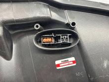 Laden Sie das Bild in den Galerie-Viewer, Frontscheinwerfer Mercedes-Benz Viano W639 Vito A6398202861 Links Headlight SCH8884831720zr