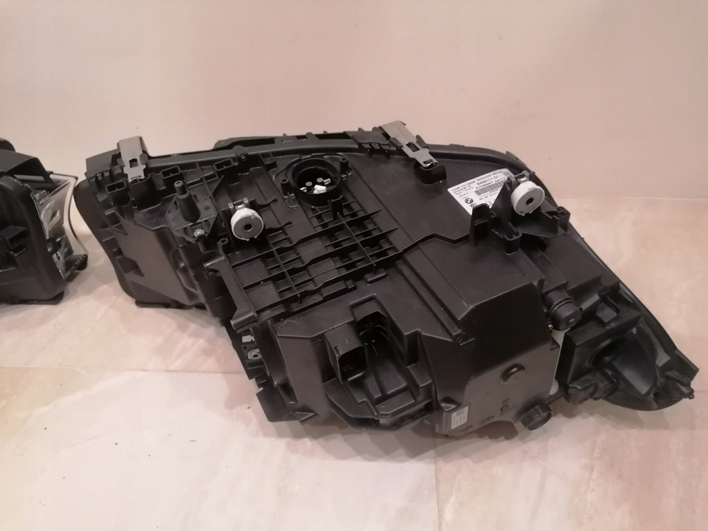 Frontscheinwerfer BMW 5 G31 G30 8499111-01 8499112-01 LED Rechts oder Links SCH7618181503gf