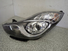 Laden Sie das Bild in den Galerie-Viewer, Frontscheinwerfer Hyundai Ix20 Ein Stück (Rechts oder Links) Headlight SCH8093946559qw