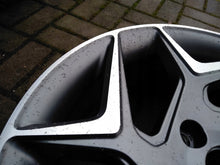 Laden Sie das Bild in den Galerie-Viewer, 1x Alufelge 18 Zoll 7.5&quot; 5x108 42ET K1BJ-C1A Ford Fiesta Rim Wheel