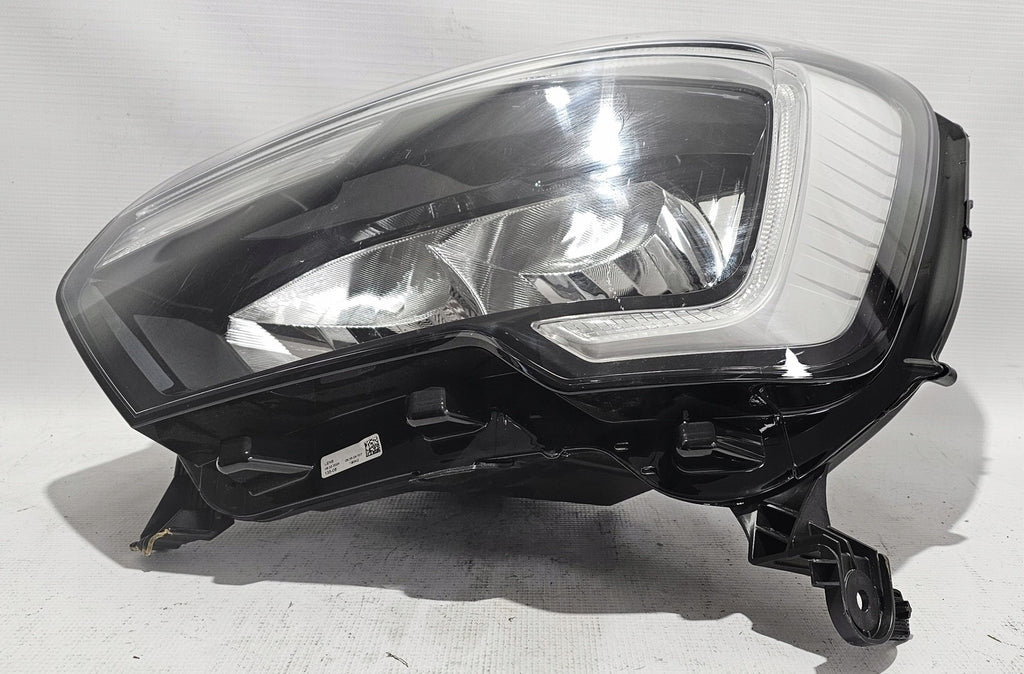 Frontscheinwerfer Renault Master III 260607867R Links Scheinwerfer Headlight SCH2431713027nv