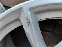 Laden Sie das Bild in den Galerie-Viewer, 4x Alufelge 17 Zoll 7.5" 5x112 52ET Glanz Silber 6856061 BMW F45 X1 F48 FEL6951213415xs