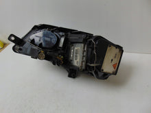 Laden Sie das Bild in den Galerie-Viewer, Frontscheinwerfer VW Passat 3C0941752K 89915540 Xenon Rechts Headlight