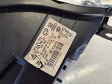 Laden Sie das Bild in den Galerie-Viewer, Frontscheinwerfer Audi A6 C6 4F0941003CP Xenon Links Scheinwerfer Headlight SCH3980190099rg