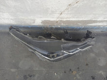 Laden Sie das Bild in den Galerie-Viewer, Frontscheinwerfer Toyota Corolla 81110-02T31-00 Rechts Scheinwerfer Headlight SCH9717270484rw