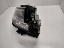 Laden Sie das Bild in den Galerie-Viewer, Frontscheinwerfer Land Rover Range I L460 M8E2-13W029-HK Full LED Rechts SCH9920098833gz