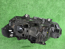 Load image into Gallery viewer, Frontscheinwerfer BMW X1 F48 6311-5A01172-02 Rechts Scheinwerfer Headlight SCH8336458883hs