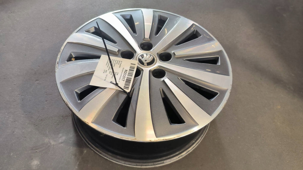 1x Alufelge 17 Zoll 6.5" 5x112 Skoda Superb Iii Rim Wheel FEL2793464417oc