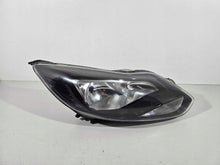 Laden Sie das Bild in den Galerie-Viewer, Frontscheinwerfer Ford Focus 103419012959 Rechts Scheinwerfer Headlight SCH2318416482ot