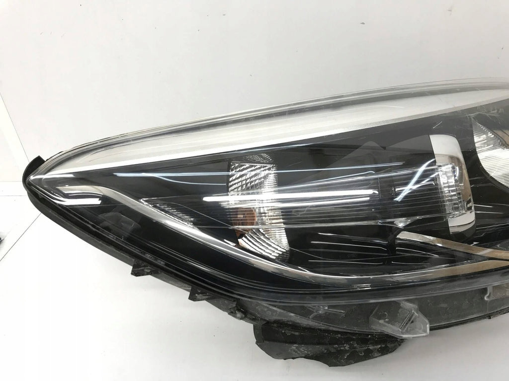 Frontscheinwerfer Renault Captur 260102734R Rechts Scheinwerfer Headlight SCH6784582111pk