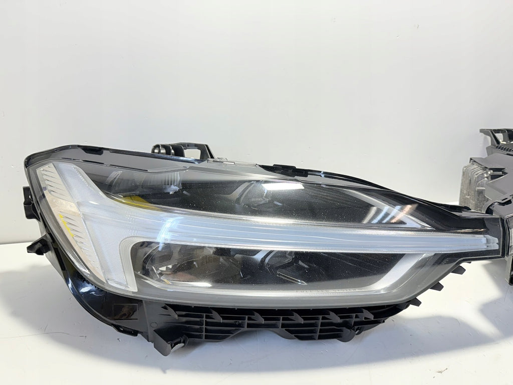 Frontscheinwerfer Volvo Xc60 31656561 31656560 Full LED Ein Satz Headlight SCH7827728264ii