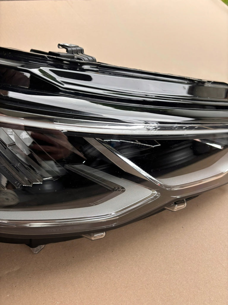 Frontscheinwerfer VW Golf VIII 5H1941006 992941591 LED Rechts Headlight SCH7483308902tt