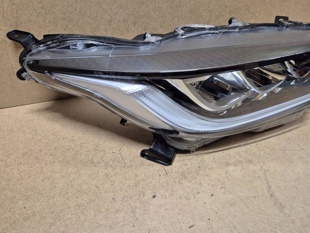Frontscheinwerfer Toyota Yaris LED Rechts Scheinwerfer Headlight SCH4909407722ws