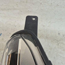 Laden Sie das Bild in den Galerie-Viewer, Frontscheinwerfer Ford Fiesta H1BB-13W029-AE Rechts Scheinwerfer Headlight SCH7191563461bx