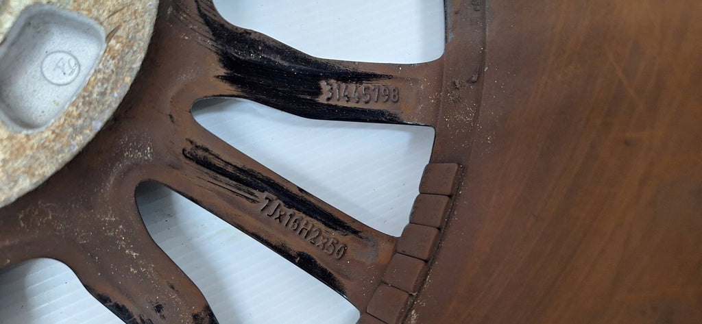 1x Alufelge 16 Zoll 7.0" 5x108 50ET Glanz 31445798 Volvo Rim Wheel