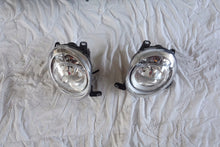 Laden Sie das Bild in den Galerie-Viewer, Frontscheinwerfer Fiat 500 Ein Stück (Rechts oder Links) Scheinwerfer Headlight