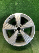 Laden Sie das Bild in den Galerie-Viewer, 1x Alufelge 19 Zoll 5x112 89A601025B Audi E-Tron Rim Wheel FEL7137828484zb
