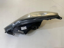 Laden Sie das Bild in den Galerie-Viewer, Frontscheinwerfer Opel Corsa D 13186386E Rechts Scheinwerfer Headlight SCH8916589325bq