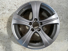 Laden Sie das Bild in den Galerie-Viewer, 1x Alufelge 17 Zoll 7.5" 5x112 40ET A2134011200 Mercedes-Benz W213 Rim Wheel FEL1428110776vk