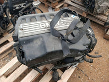 Laden Sie das Bild in den Galerie-Viewer, Motor BMW E39 3.0 Engine Komplett MOT6213599342wm