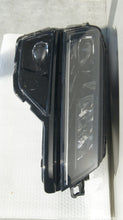 Laden Sie das Bild in den Galerie-Viewer, Frontscheinwerfer Skoda Karoq 57B941016B Full LED Rechts Scheinwerfer Headlight SCH9796805988bl