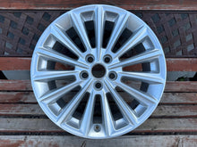 Load image into Gallery viewer, 1x Alufelge 17 Zoll 7.0" 5x108 50ET Glanz Silber F1EC-1007-C1A Ford Focus C-Max FEL9250726796ib