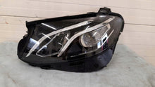 Laden Sie das Bild in den Galerie-Viewer, Frontscheinwerfer Mercedes-Benz W213 A2139066501 Links Scheinwerfer Headlight SCH8960521513cd