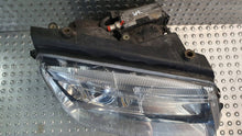 Load image into Gallery viewer, Frontscheinwerfer VW Passat AWU15526 Xenon Rechts Scheinwerfer Headlight SCH7205674537xn