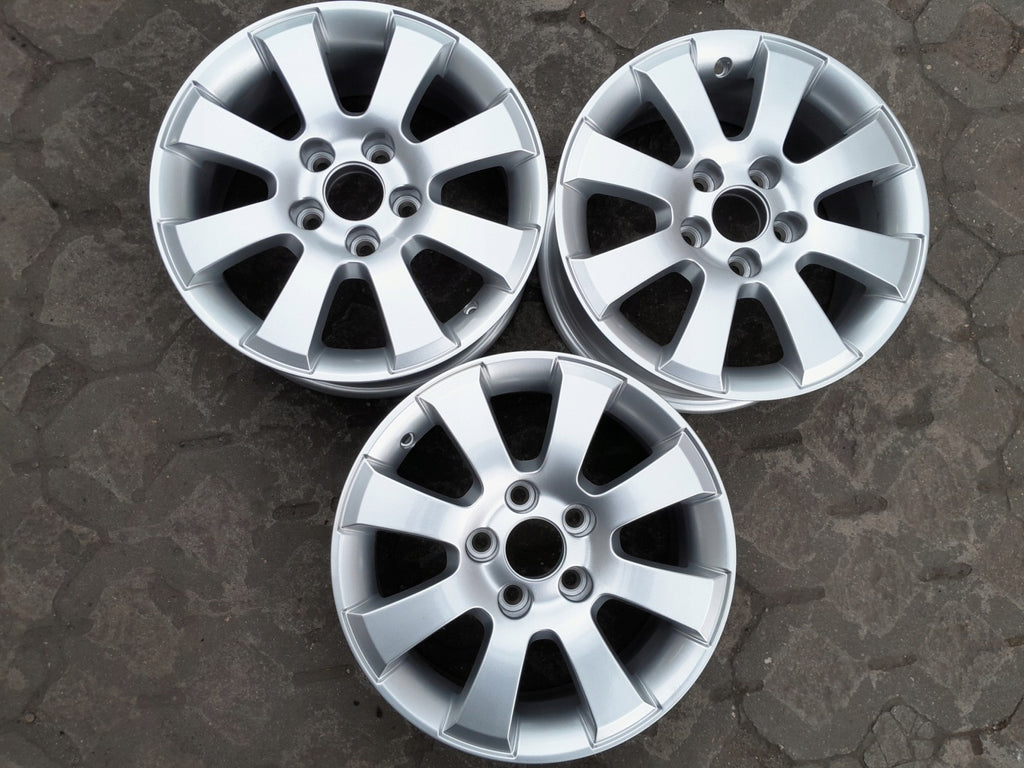 1x Alufelge 15 Zoll 6.5" 5x110 35ET Glanz Silber Opel Meriva Rim Wheel FEL6119332885he