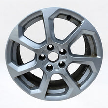 Laden Sie das Bild in den Galerie-Viewer, 1x Alufelge 17 Zoll 7.0&quot; 5x112 45ET Glanz Silber 81A601025D Audi Q2 Rim Wheel