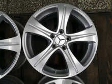 Load image into Gallery viewer, 4x Alufelge 17 Zoll 7.5" 5x112 40ET Glanz Silber A2134011200 Mercedes-Benz W213 FEL3902520014kp