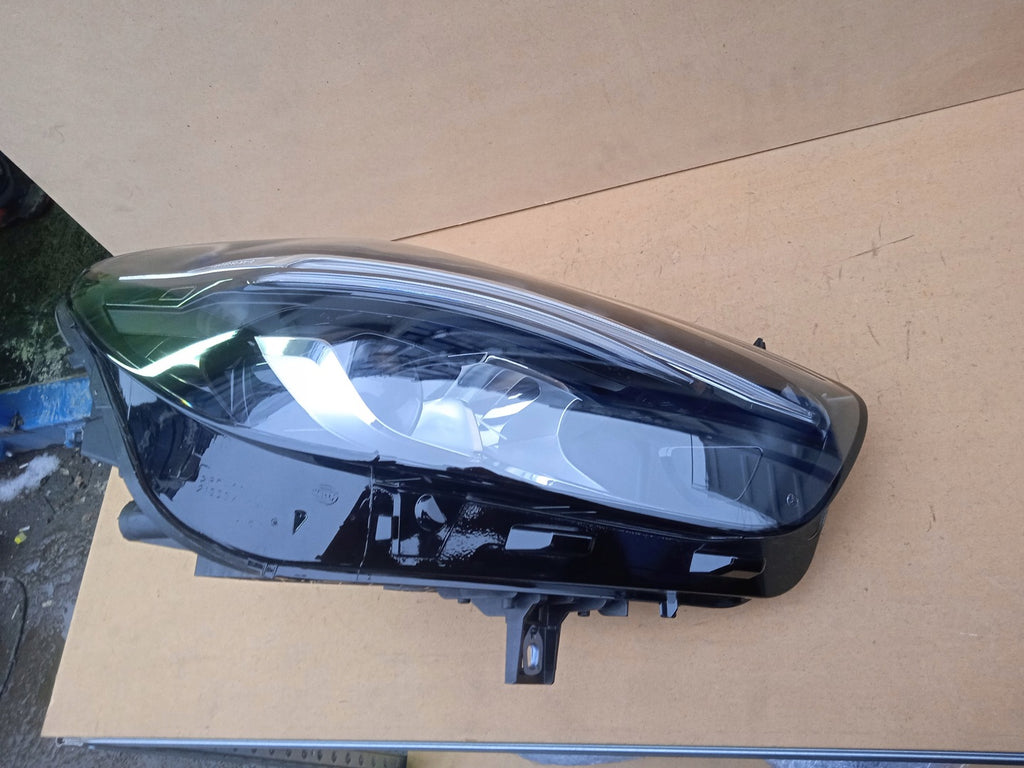 Frontscheinwerfer Mercedes-Benz W247 A2479061405 FULL LED Rechts oder Links