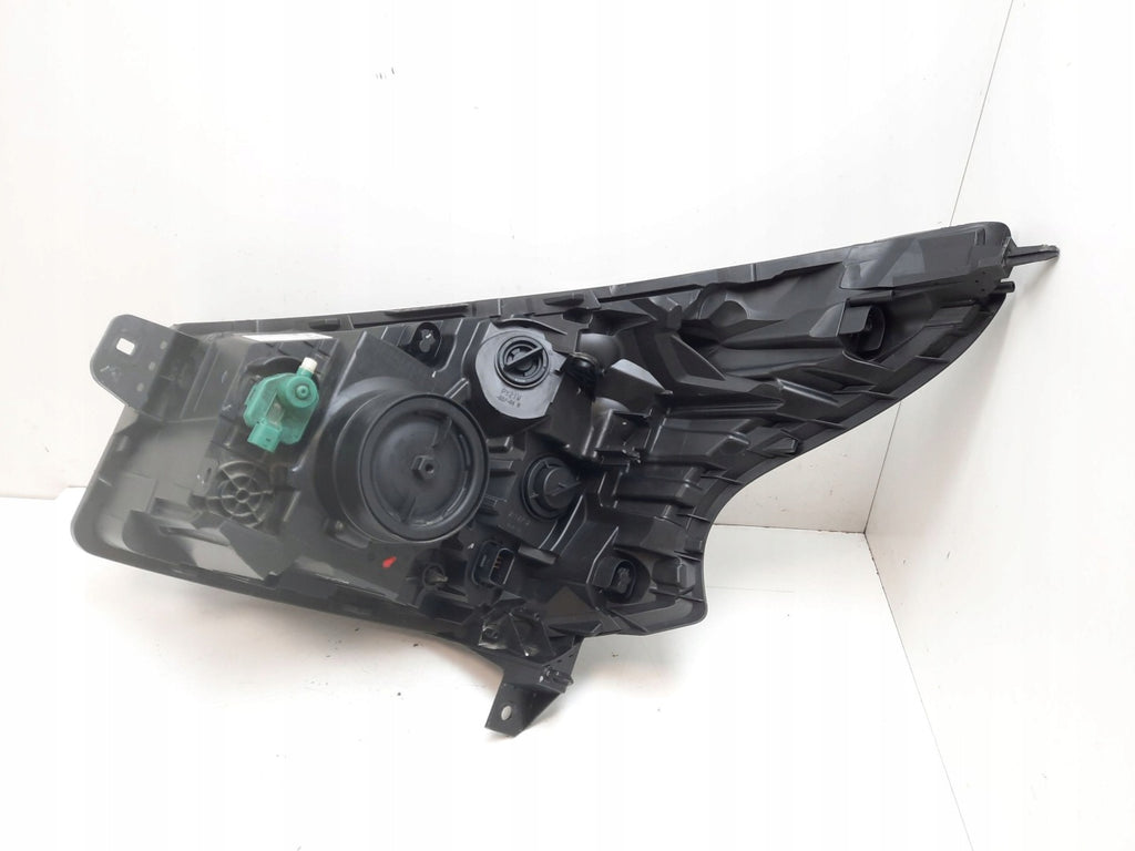 Frontscheinwerfer Renault Trafic III 260108047R Rechts Scheinwerfer Headlight SCH2350508869hr