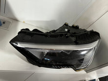 Laden Sie das Bild in den Galerie-Viewer, Frontscheinwerfer Audi Q3 83A941011 Links Scheinwerfer Headlight