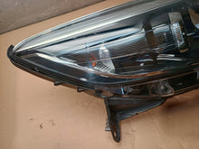 Load image into Gallery viewer, Frontscheinwerfer Renault Captur 260106693 Rechts Scheinwerfer Headlight SCH3069266308un