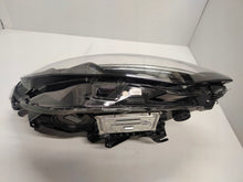 Laden Sie das Bild in den Galerie-Viewer, Frontscheinwerfer Mercedes-Benz Cla A1749062602 Rechts Scheinwerfer Headlight SCH5779450639dm