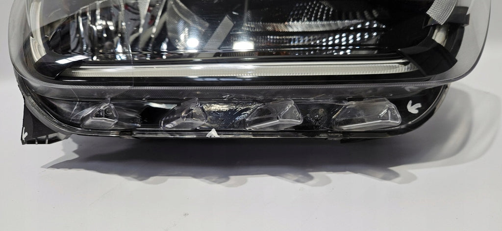 Frontscheinwerfer Dacia Duster 260101133R LED Rechts Scheinwerfer Headlight SCH9226544861hr