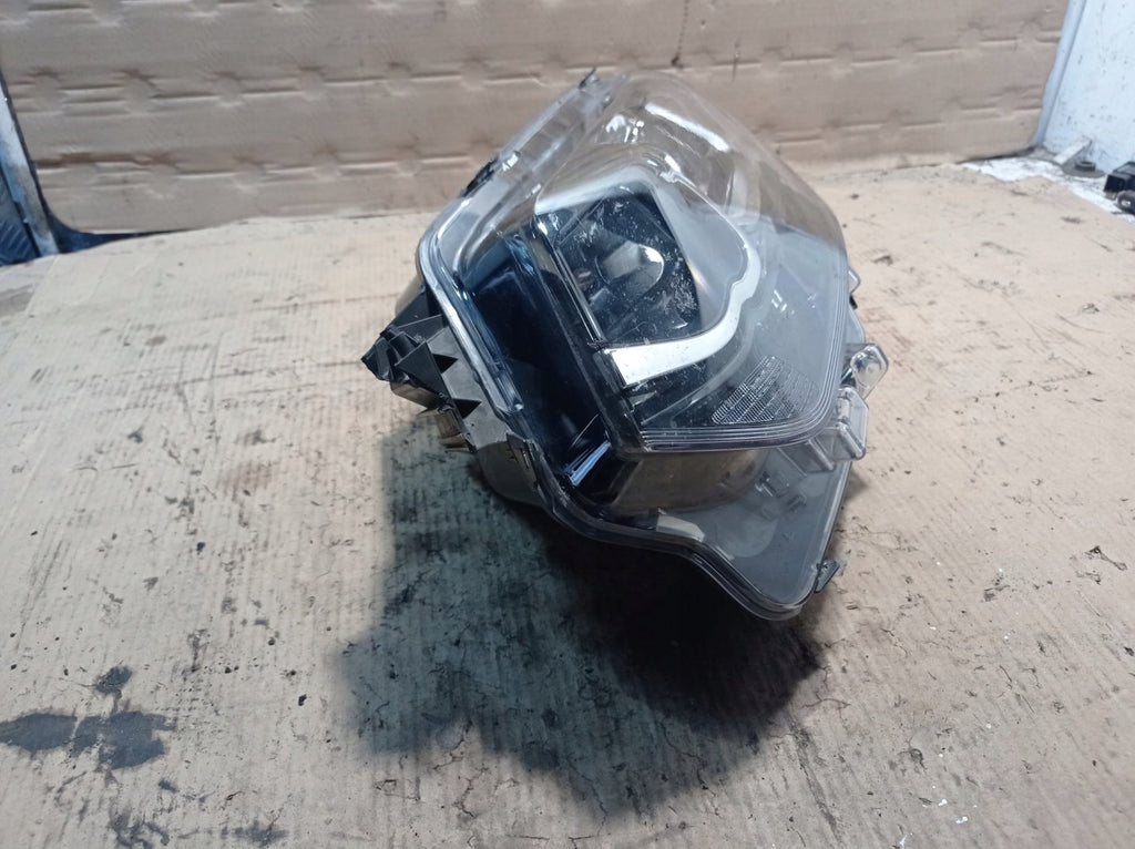 Frontscheinwerfer Toyota Proace City 9835780680 Links Scheinwerfer Headlight SCH9311670997zi