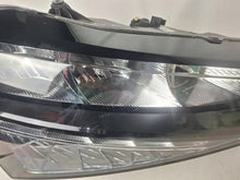 Laden Sie das Bild in den Galerie-Viewer, Frontscheinwerfer Skoda Scala 657941016 Rechts Scheinwerfer Headlight SCH6836609326yv