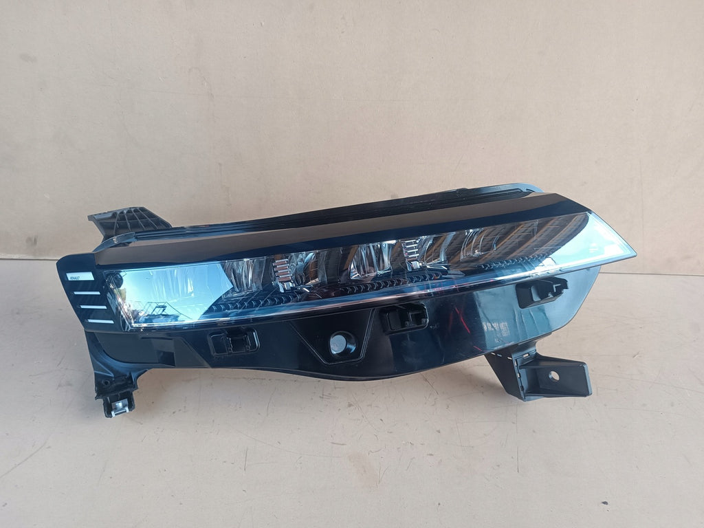 Frontscheinwerfer Renault Megane 260104574R Rechts Scheinwerfer Headlight