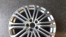 Load image into Gallery viewer, 1x Alufelge 18 Zoll 8.0&quot; 5x112 8W0601025EE Audi A4 Rim Wheel