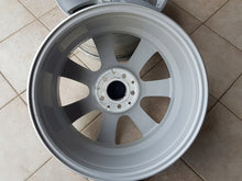 Laden Sie das Bild in den Galerie-Viewer, 1x Alufelge 17 Zoll 7.5" 5x112 47 5ET A2044013502 Mercedes-Benz X204 Rim Wheel FEL1930305636fr
