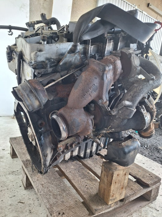 Motor Mercedes-Benz Sprinter 646986 2.2 CDI 150PS 110kW 290TKm Diesel Komplett MOT6744225894zk