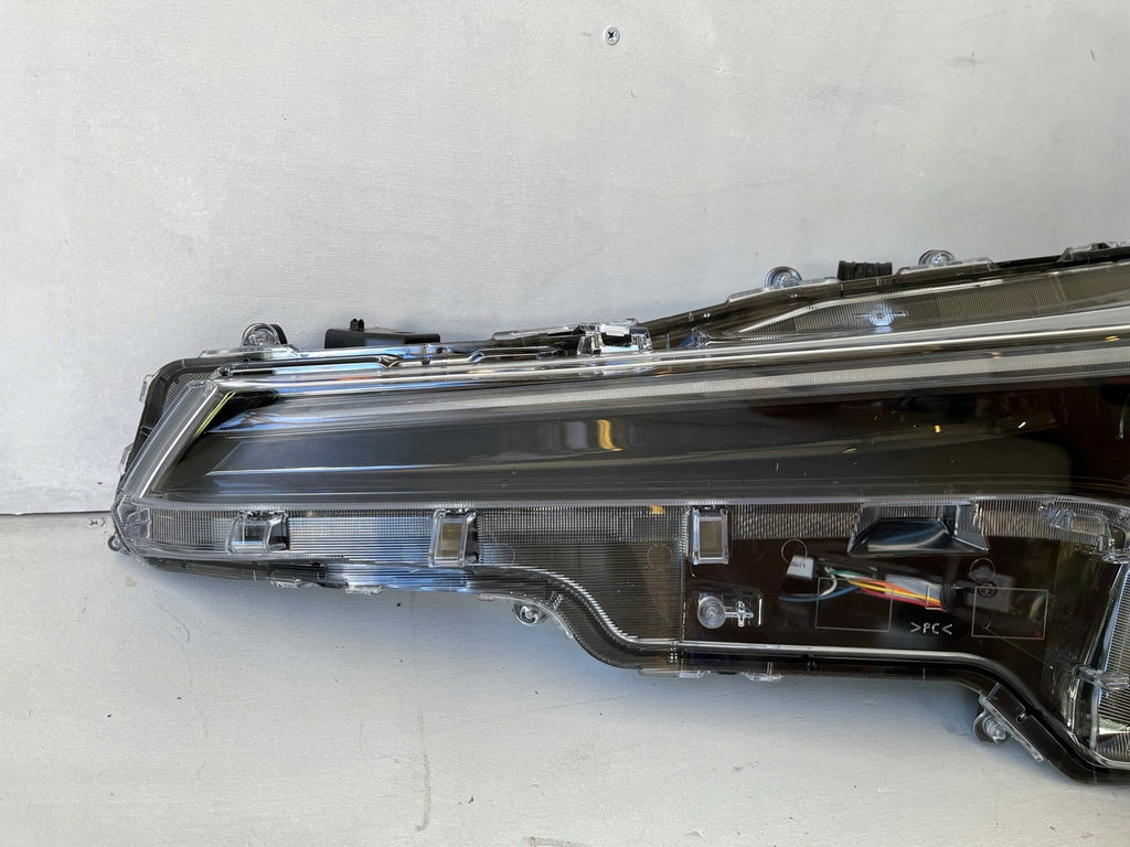 Frontscheinwerfer Toyota Corolla 81150-02X10 Full LED Links