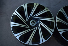 Laden Sie das Bild in den Galerie-Viewer, 1x Alufelge 19 Zoll 8.5" 5x112 35ET Schwarz A2144013000 Mercedes-Benz Rim Wheel FEL4600039008ov