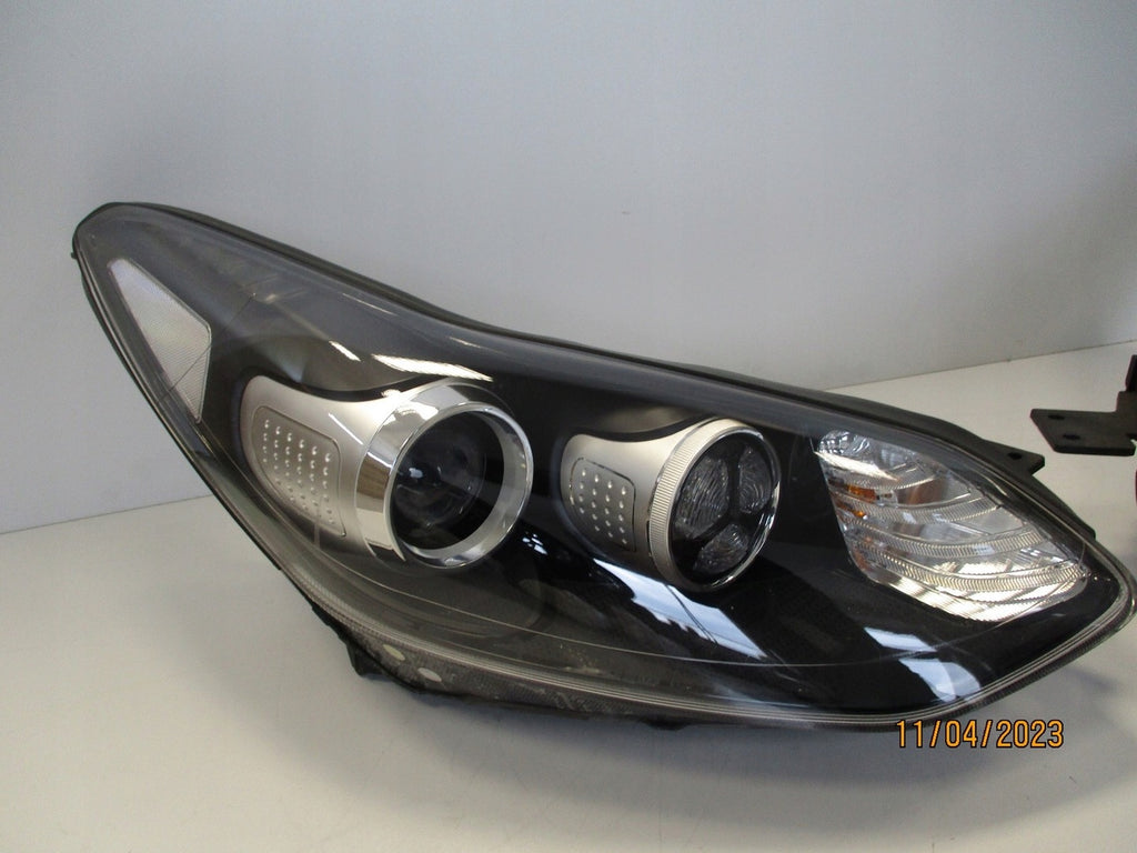 Frontscheinwerfer Kia Sportage IV Xenon Ein Satz Scheinwerfer Headlight