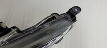 Laden Sie das Bild in den Galerie-Viewer, Frontscheinwerfer Toyota Corolla 81150-02T51-00 Links Scheinwerfer Headlight SCH4442574753om