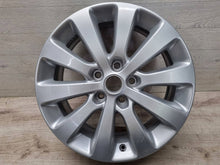 Load image into Gallery viewer, 1x Alufelge 17 Zoll 7.0&quot; 5x115 46ET 0P044K5 Opel Zafira C Rim Wheel